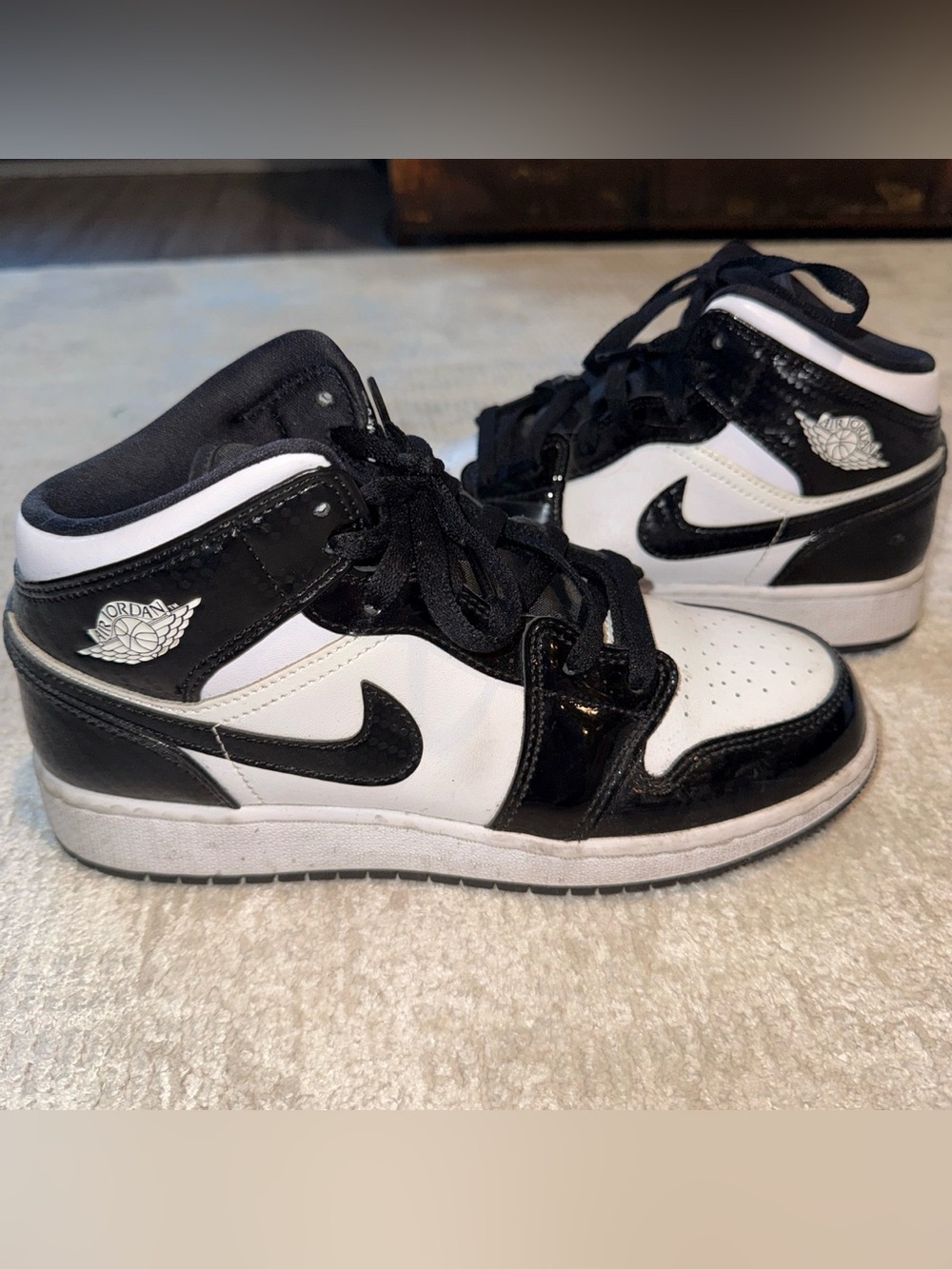 Jordan 1 Mid SE All-Star Carbon Fiber Sneakers